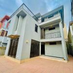 Contemporary Villa in CMC
