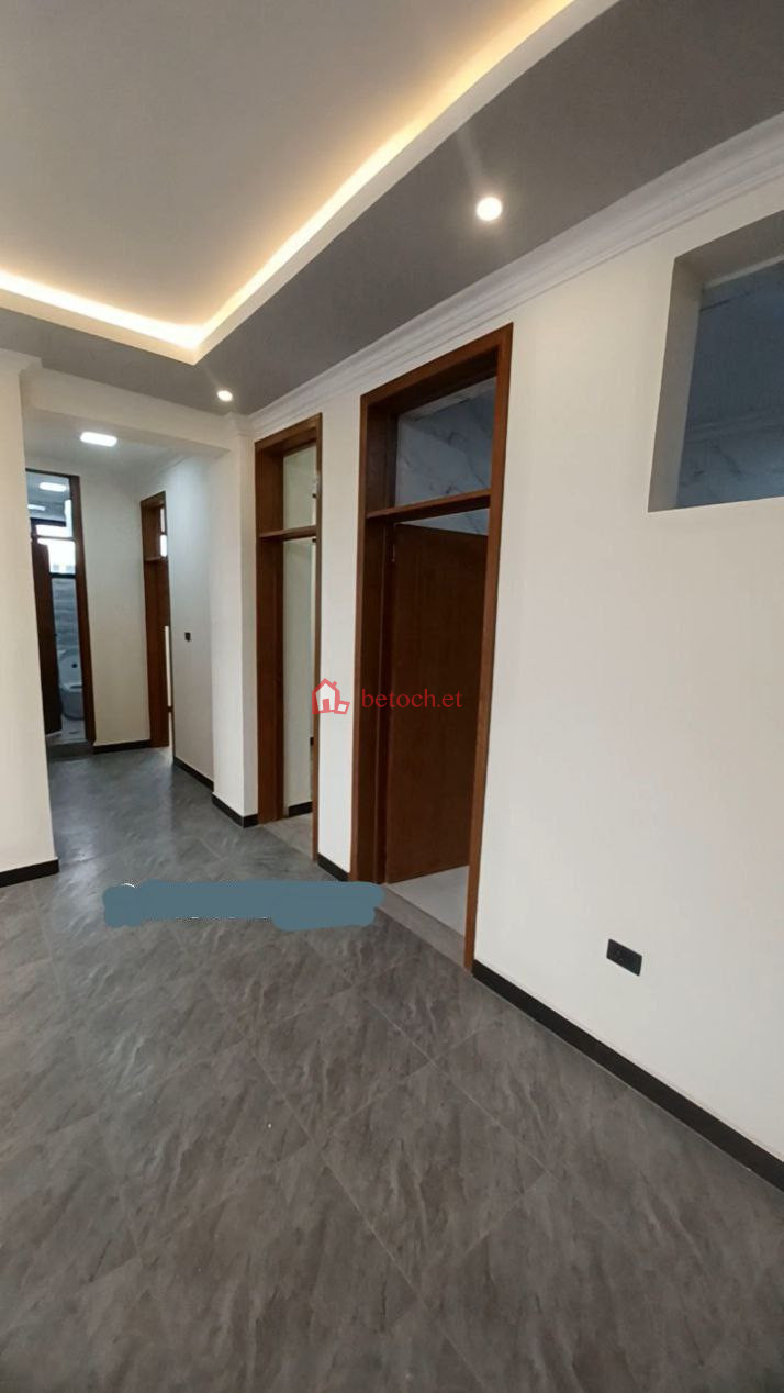 Summit (72) 115 m2 Apartment 3 bed rooms 4th floor
