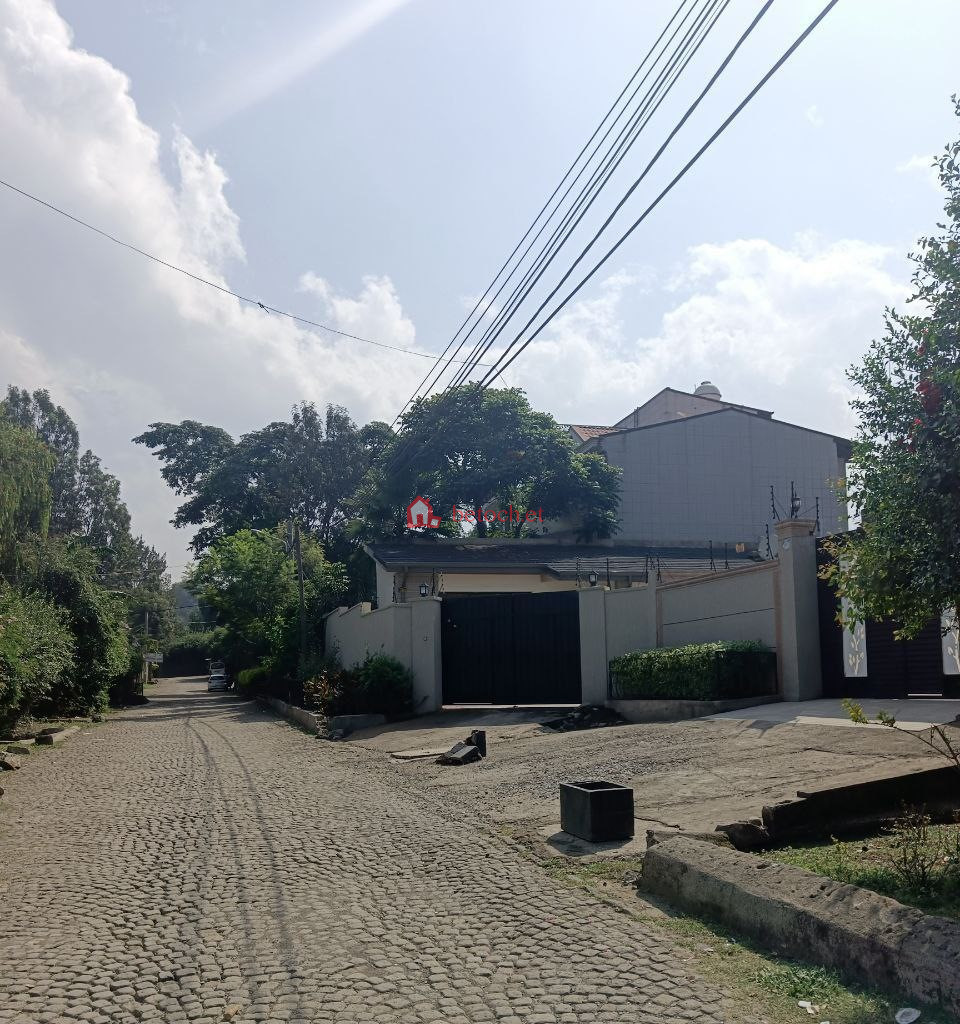 Torhailoch 471 m2 Villa House