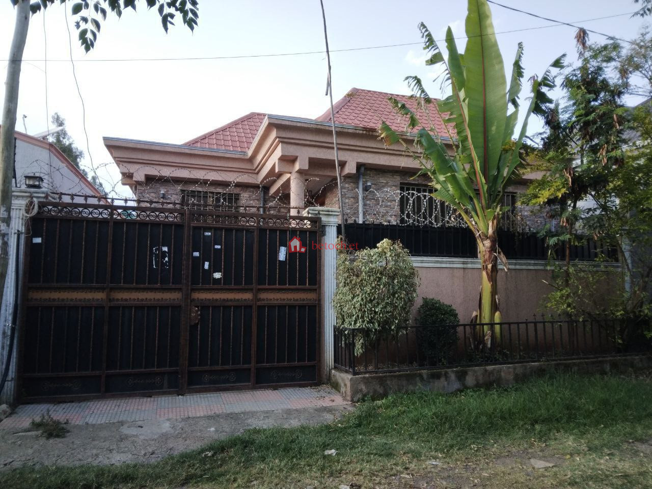 Summit 150 m2 Residential House