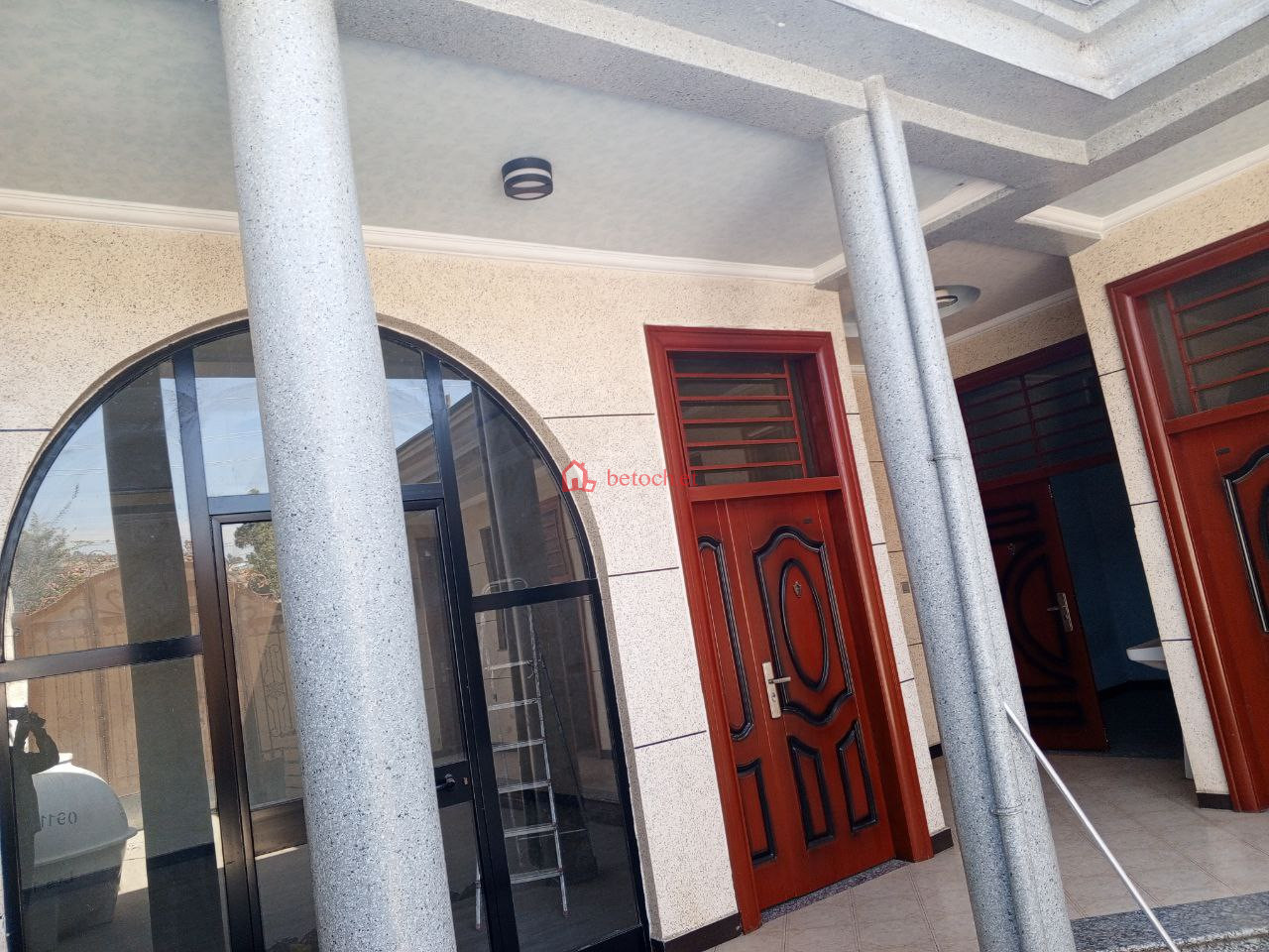 182.Jomo Anbesa 160 m² L – Shape House