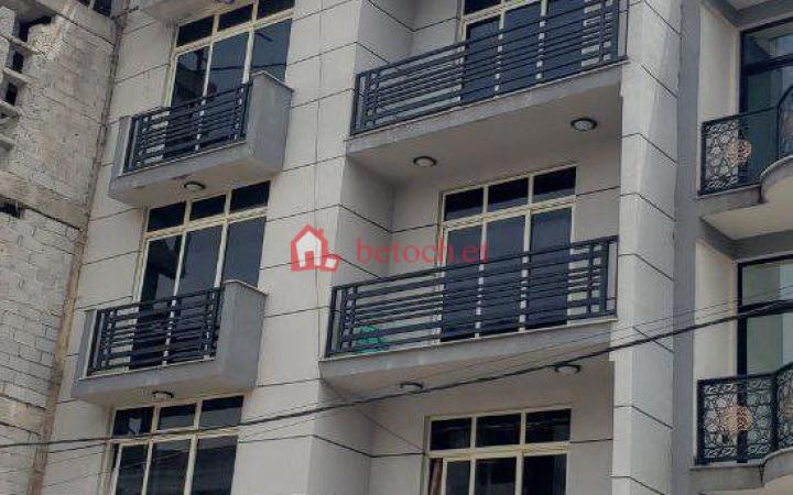 Ayat 175 m² G⁺4 Apartment Building