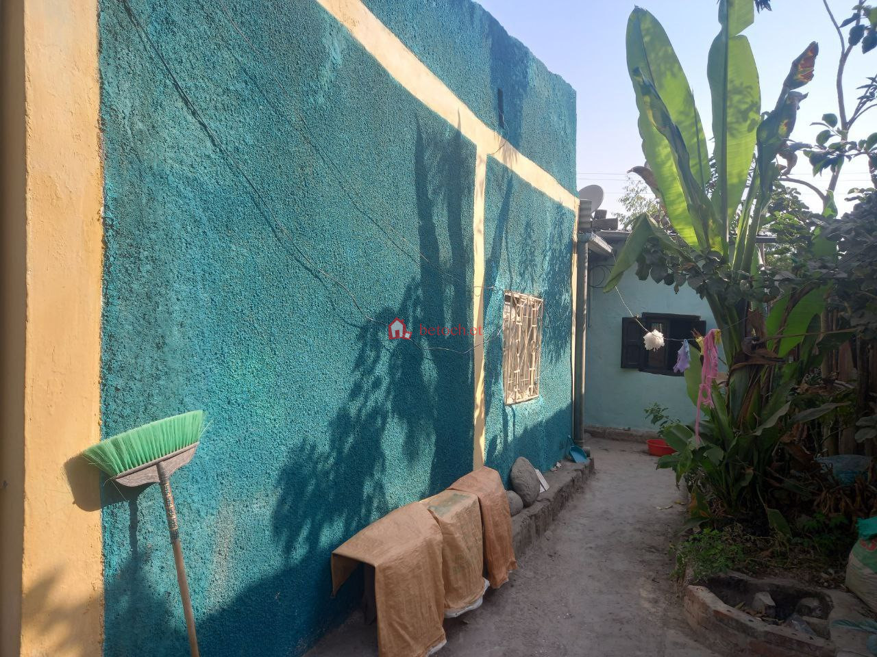 153.Kaliti Selam building 200 m2 an old residence House Detached House