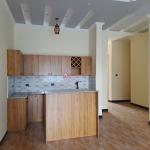 Jomo Anbesa Garage 200 m2 Residential House