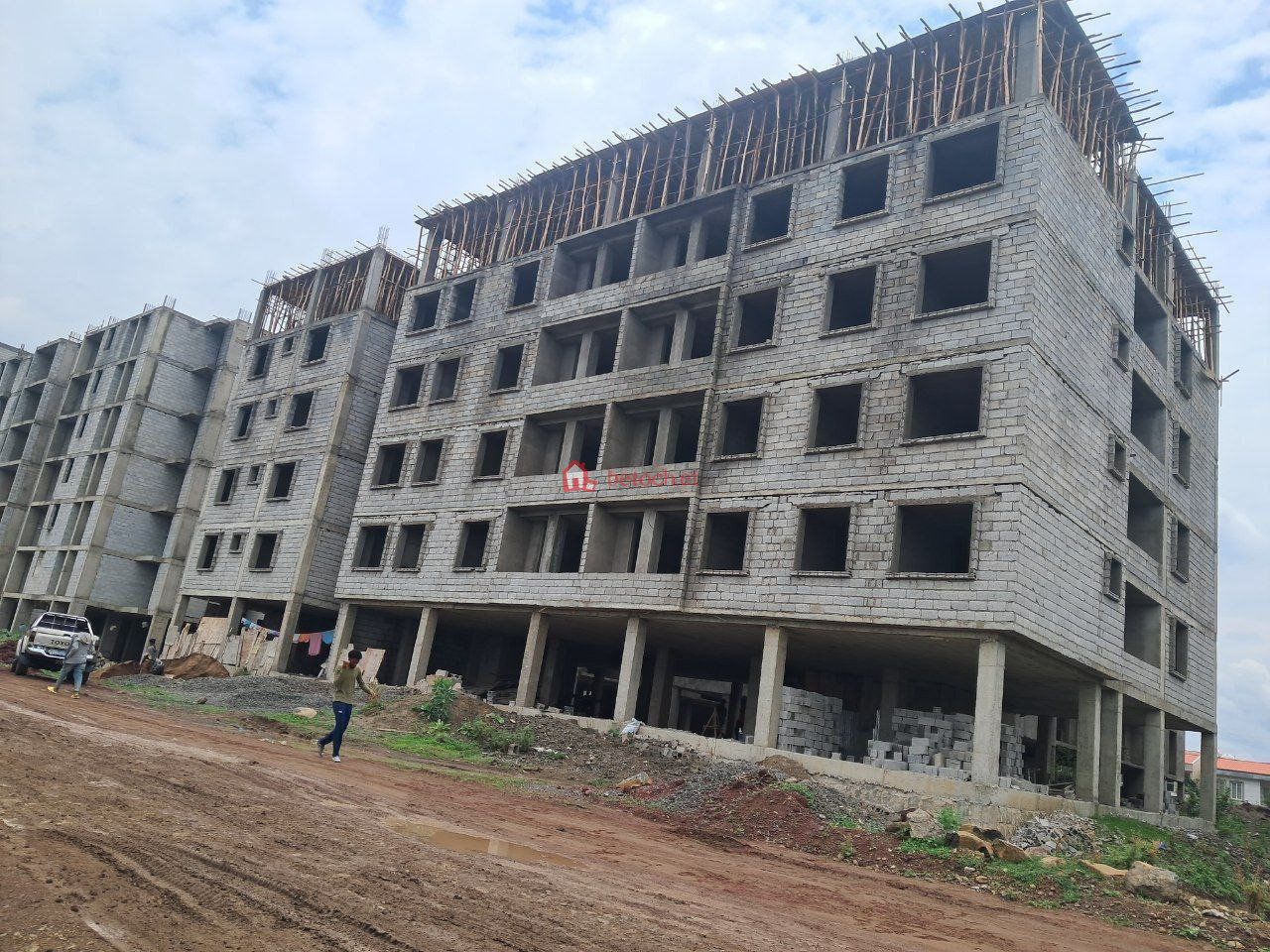 Bole Beshale 106 m2 3 Bed rooms Apartment (On Construction)