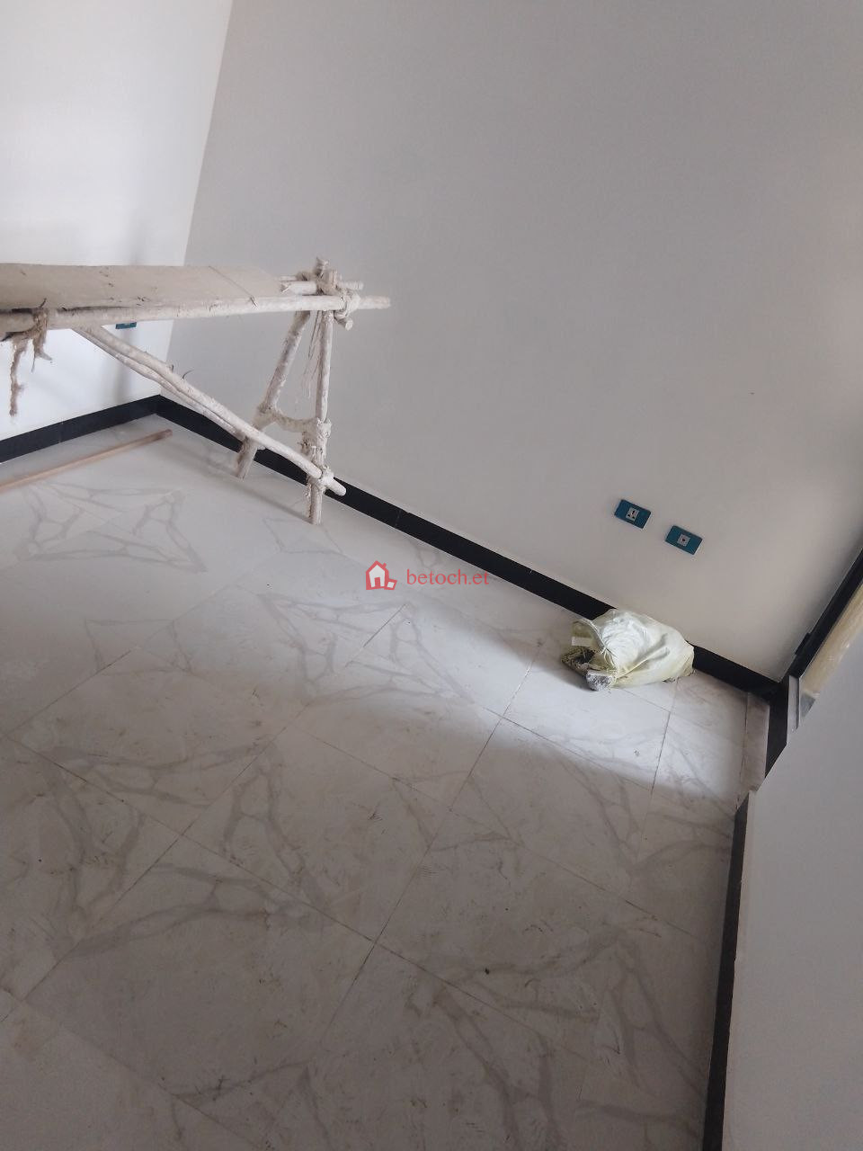 56.Ayat Gift real Estate 150 m2 floor 2nd 3 bed rooms Apartment