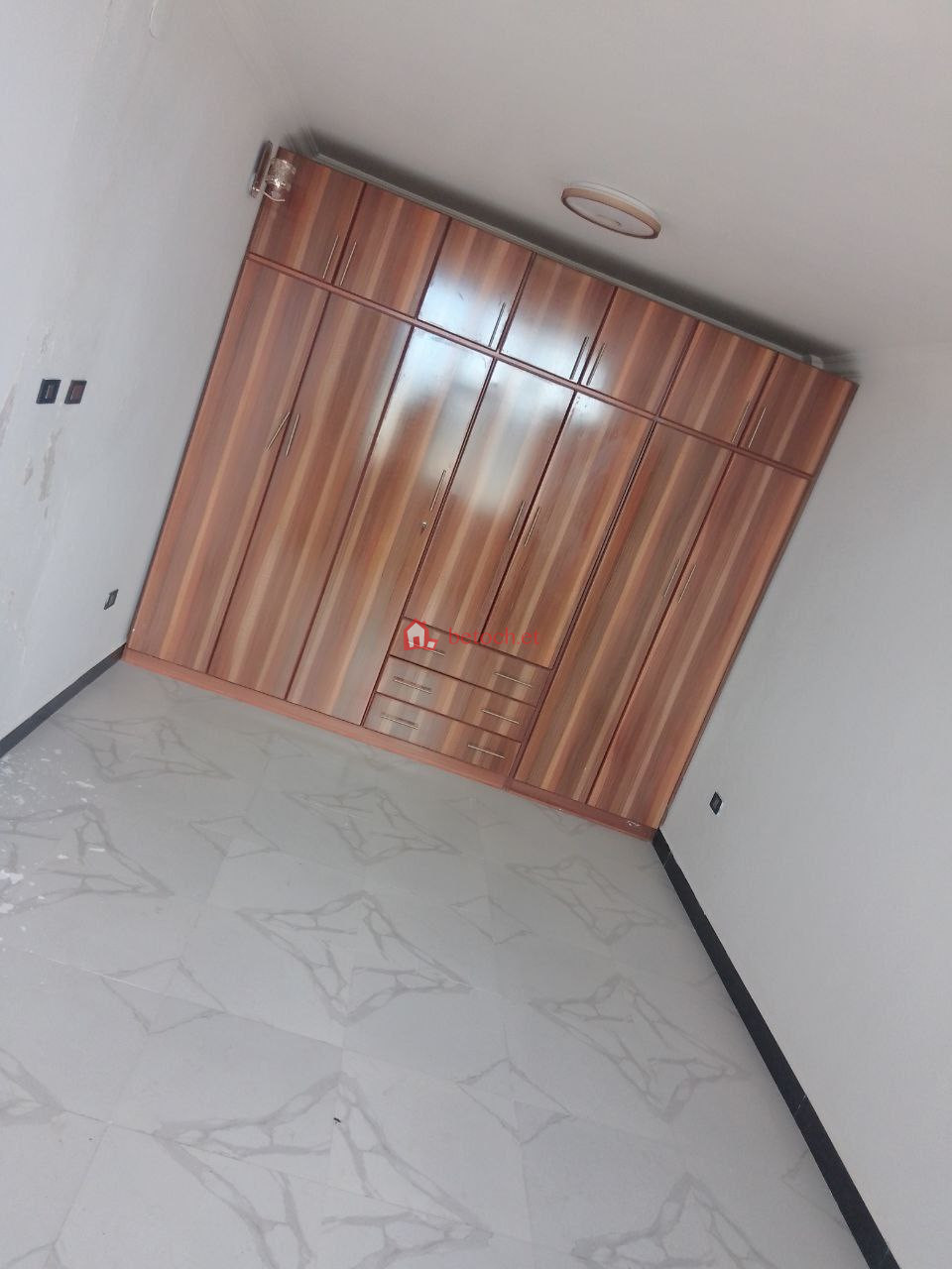 56.Ayat Gift real Estate 150 m2 floor 2nd 3 bed rooms Apartment