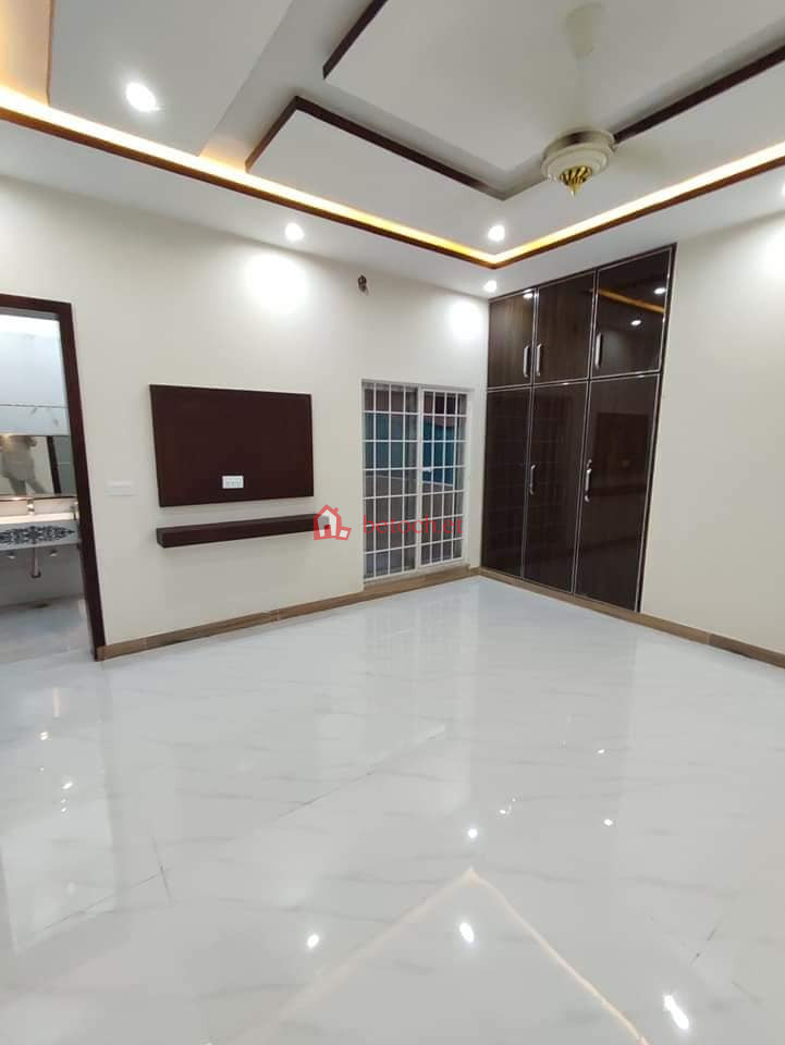 Lebu 650 m2 G⁺2 Luxury House Building