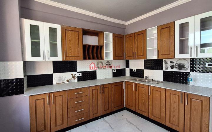 Ayat (49) 40/60 Condominium 103 m2 3Bed rooms 6th F
