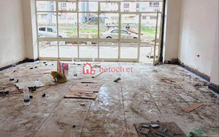 Ayat (49) 40/60 Condominium 116 m2 Shop Ground Floor