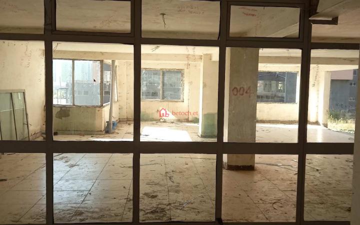 Ayat 1 (Sight 3) 40/60 Condominium 233 m2 Shop Ground Floor