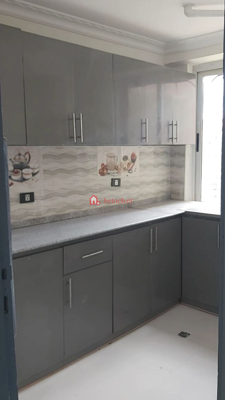 Ayat (1-2) 40/60 Condominium 76 m2 8th Floor