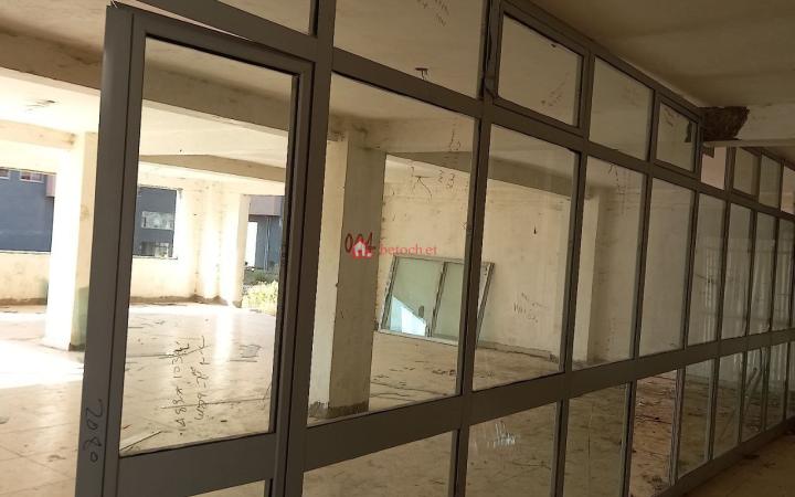 Ayat 49 (1-3) 40/60 Condominium Shop 233 m² Ground Floor