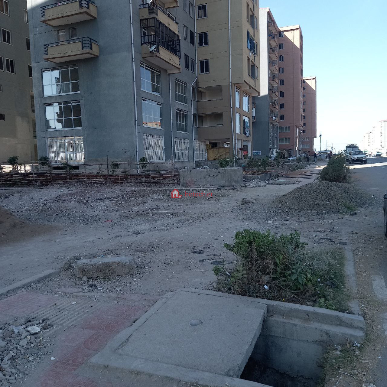 Ayat 49 (1-3) 40/60 Condominium Shop 233 m² Ground Floor