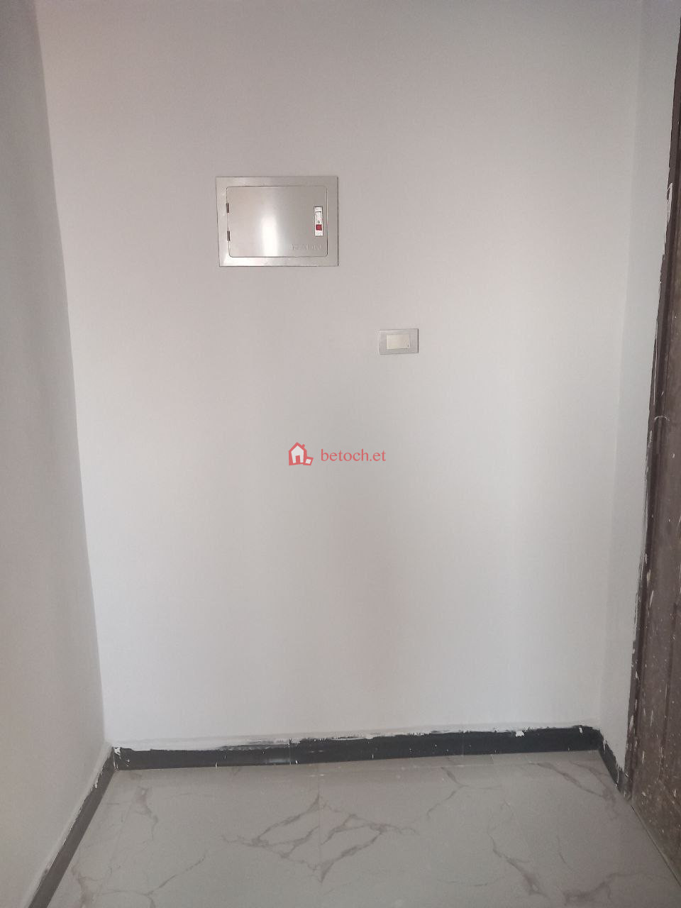 51.Ayat EAL 40*60 Condos 72 m2 Bed Room (for rent)