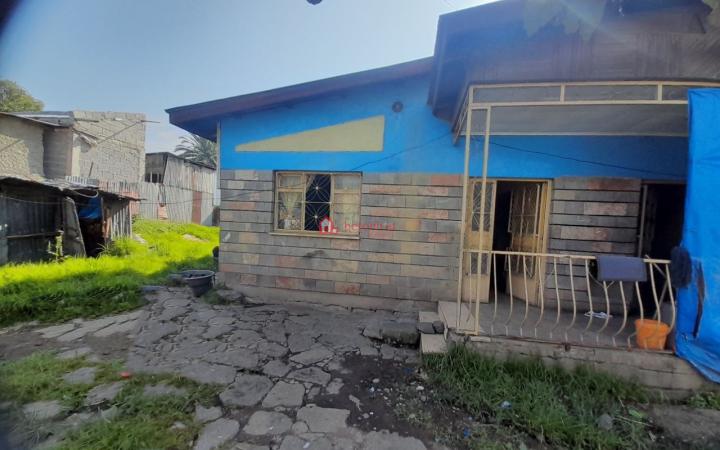 149.Kera Alimaziye Meda 412 m2 an old House Detached House