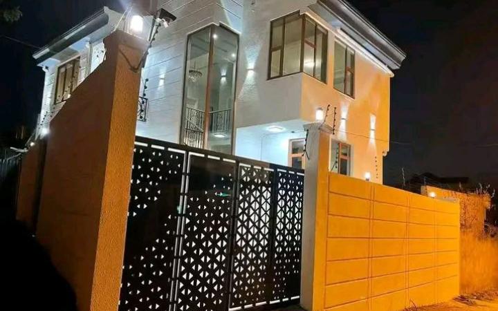 A modern G+1 villa is for sale in Gofa