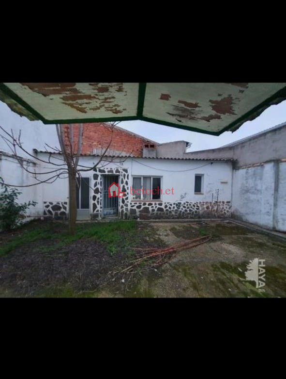 54.Mesalemiya Tebib Hospital 1965 M² an old House