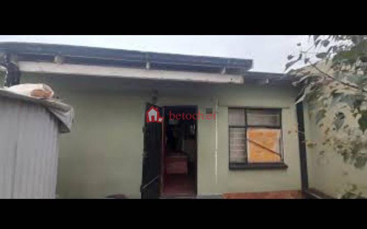 130.An Old house for sale 22 mazoria golagol 128 m² an old House