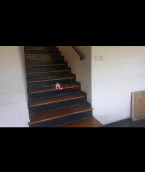 140.TOTAL No.3 3000 m² an old House (Chiqa bet)