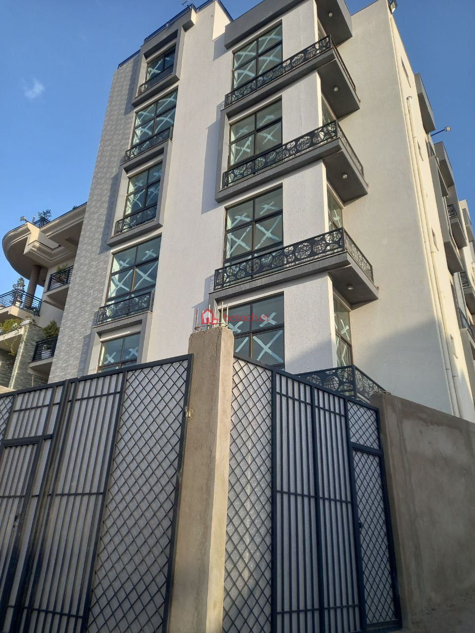 81.Lebu Varnero 250 m² G⁺5 Residence Apartment Building
