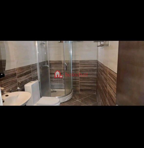 Ayat 200 m2 G⁺2 Villa House Building (Bank debit)