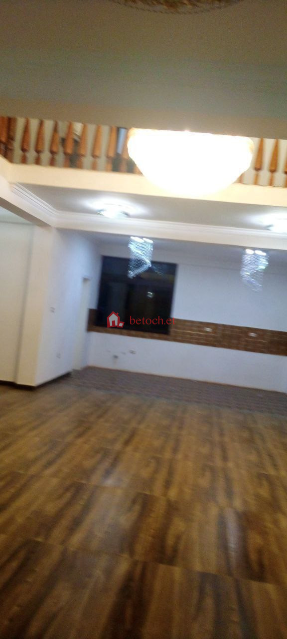 Modern Ayat 250 m² G+2 House