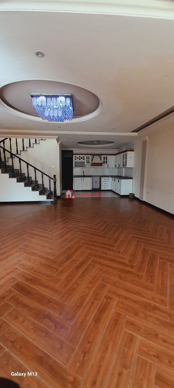 Ayat 250 m² G+1 Modern House