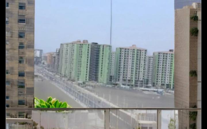 Ayat (4) 40/60 Condominium