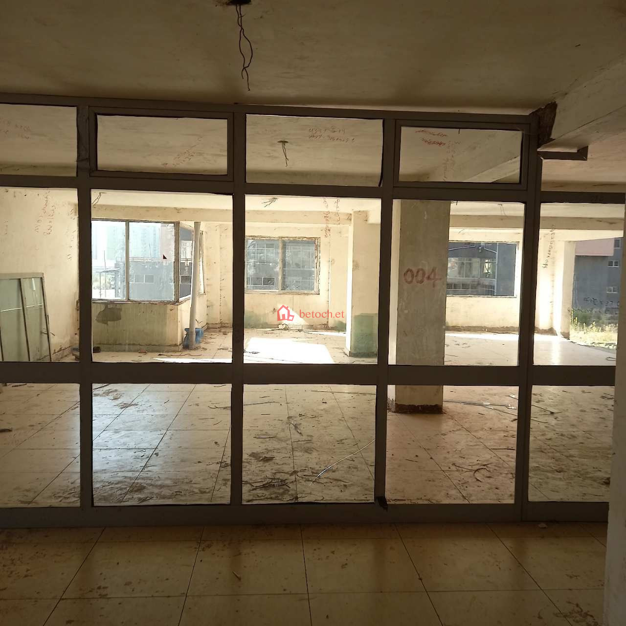 Ayat 49 (1-3) 40/60 Condominium Shop 233.78 m² Ground Floor