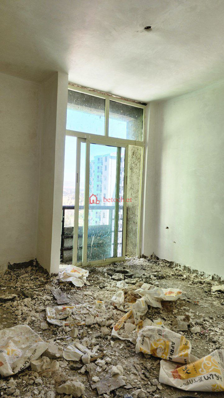 Unfinished Ayat (49) 40/60 Condominium - 72m²