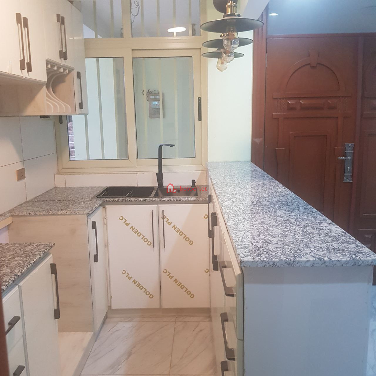 Ayat 49 (2) 40/60 Condominium 89 m² Floor 2nd