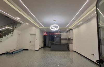 Modern Ayat 250 m² G+2 House