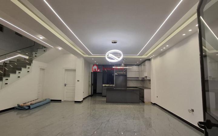 Modern Ayat 250 m² G+2 House