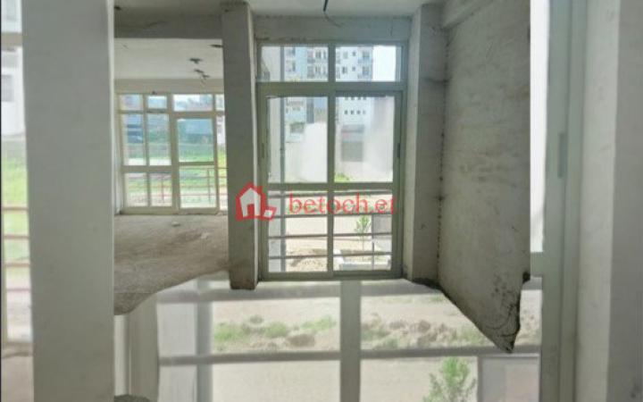 Ayat lOKE 40*60 Condominium Shop 80 m² 1st floor