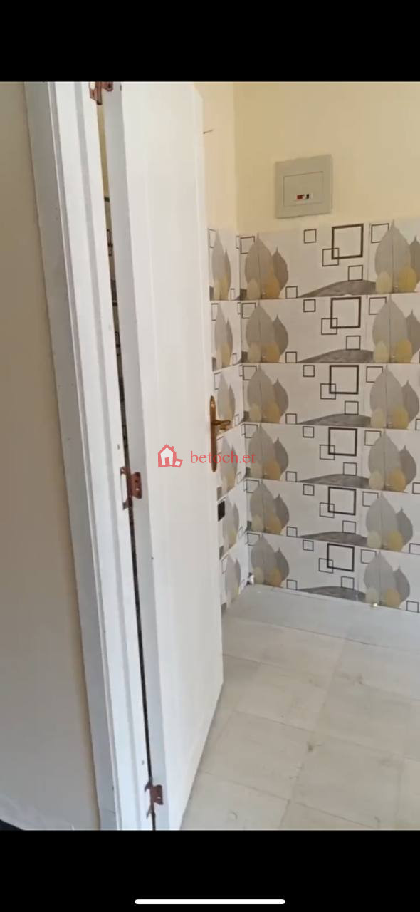 Studio 42 m2 BID (የጨረታ) Condominium in Kara Girare