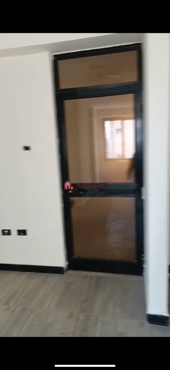 Studio 42 m2 BID (የጨረታ) Condominium in Kara Girare