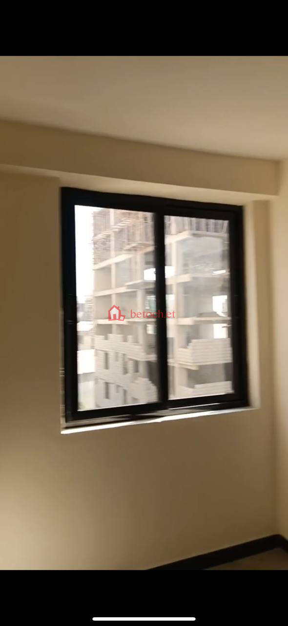 Studio 42 m2 BID (የጨረታ) Condominium in Kara Girare