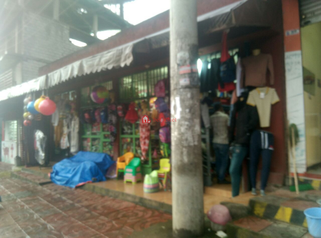 45.Business Shop Restaurant for sale Gured Sholla 362 M² commercial area