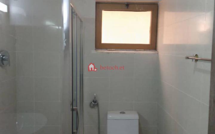 8.Bole arabsa 20*80 Condo 38 M² 1floor