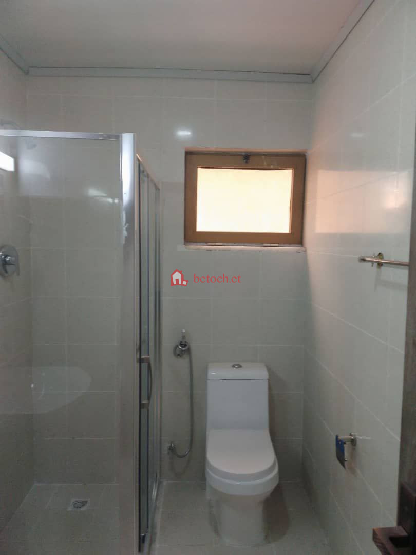 8.Bole arabsa 20*80 Condo 38 M² 1floor