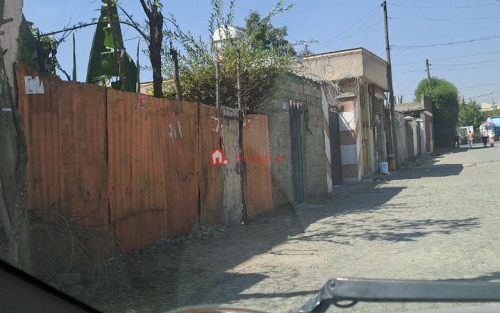 Lafto 150 m² A vacant plot