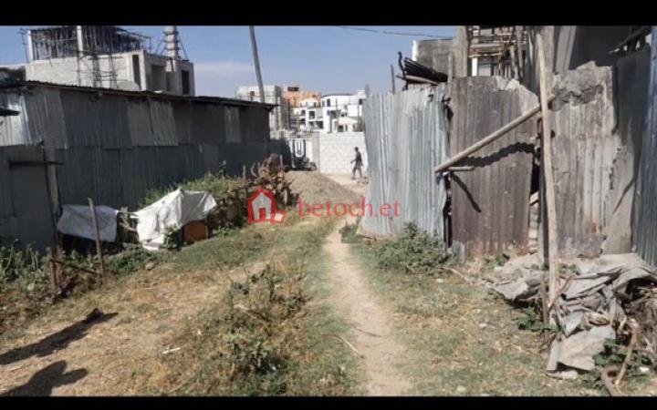 110.Lebu Silase 150 m2 Detached House