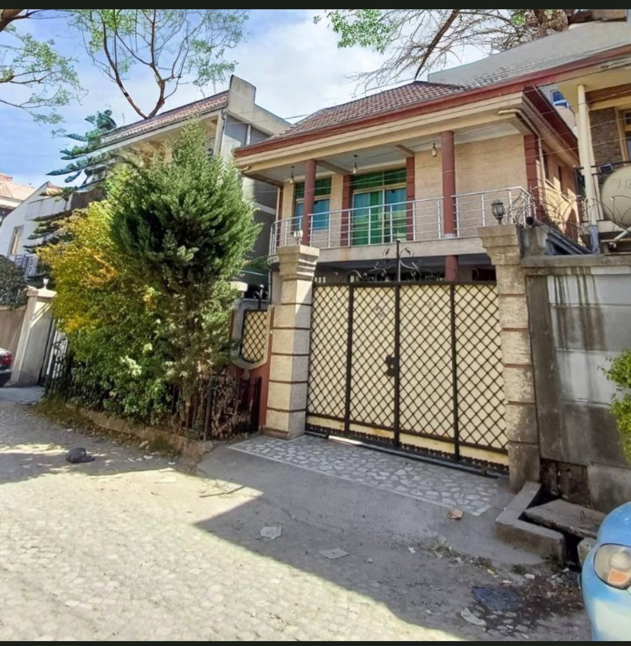 One Story Modern Figa G+1 House - 175 m²