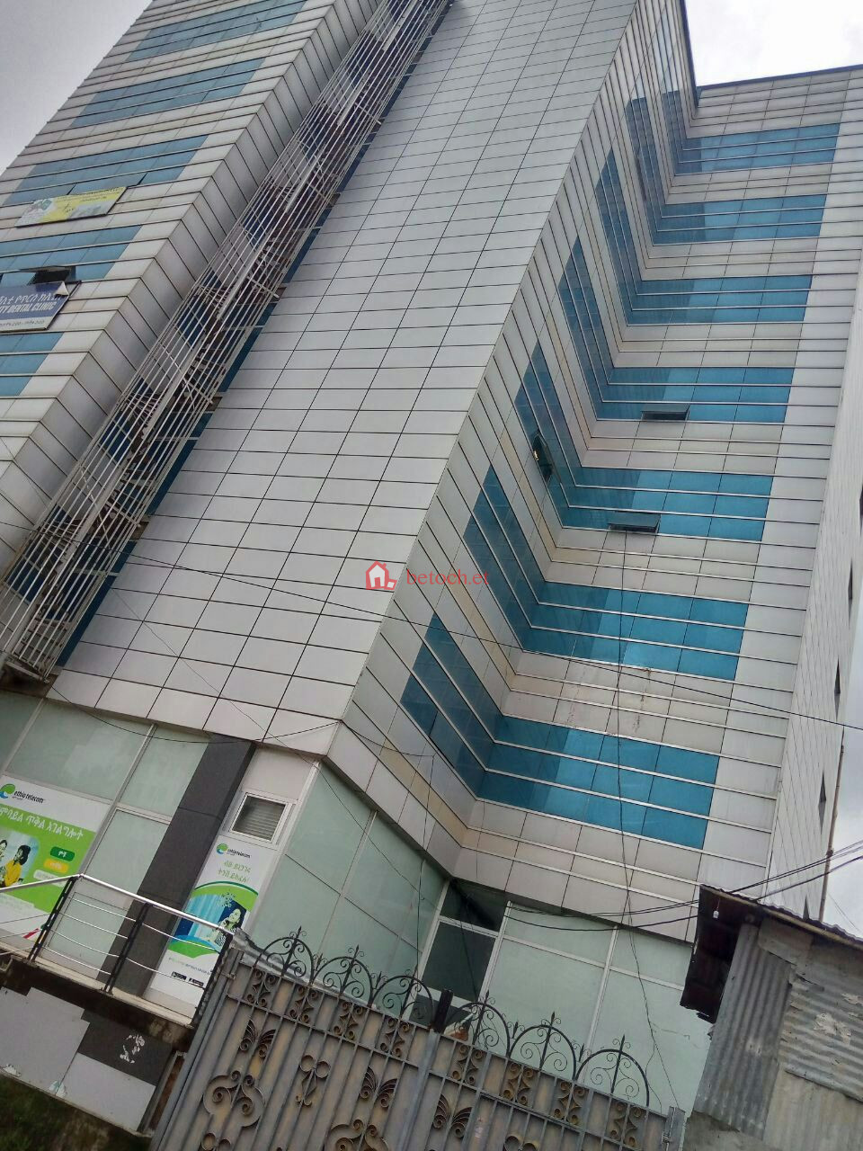 56.Jomo Michael 500 m² G⁺⁸ Commercial Building