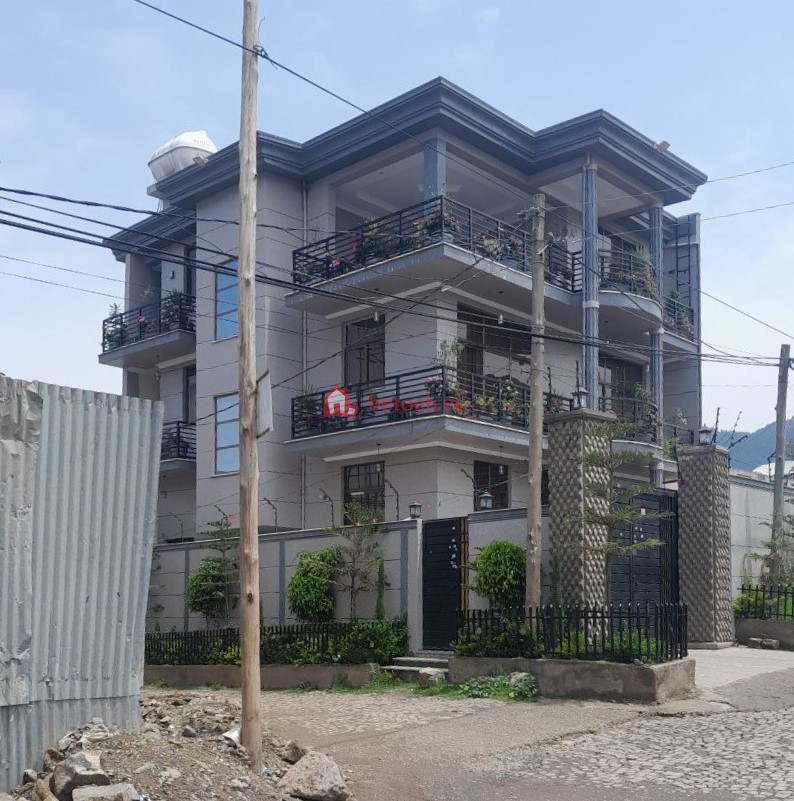 205.Ayer Tena 250 m² G⁺² Resident Building