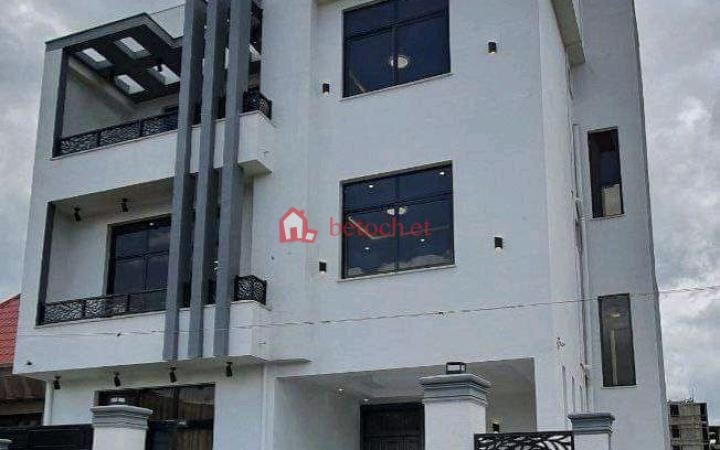 12.Summit 225 m² G⁺² Resident Villa House Building