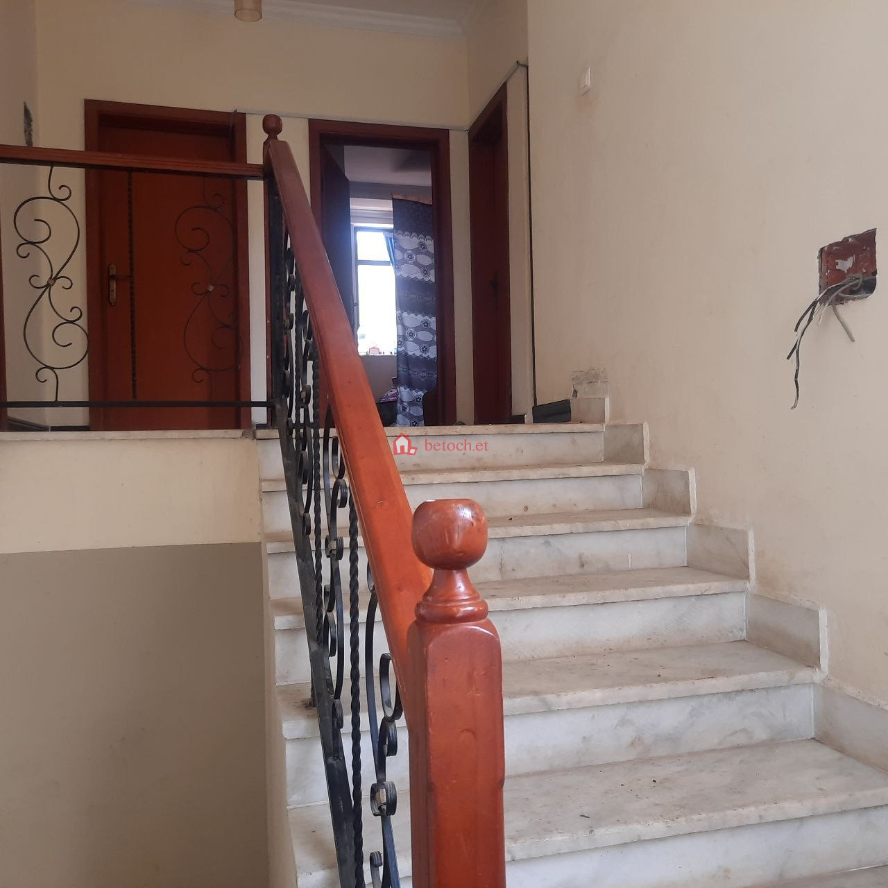 37.Ayat 250 m² G⁺¹ Villa House