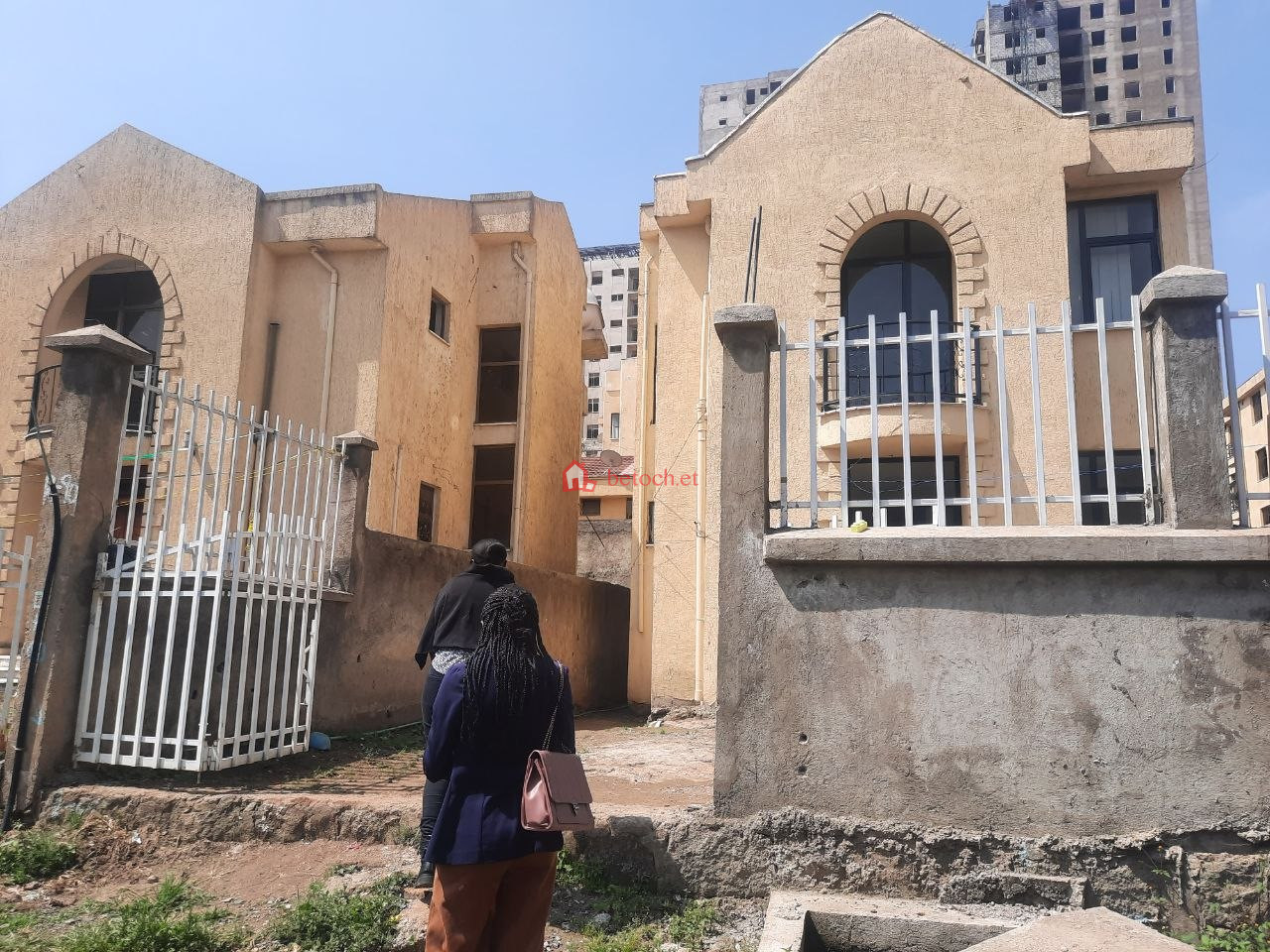 37.Ayat 250 m² G⁺¹ Villa House