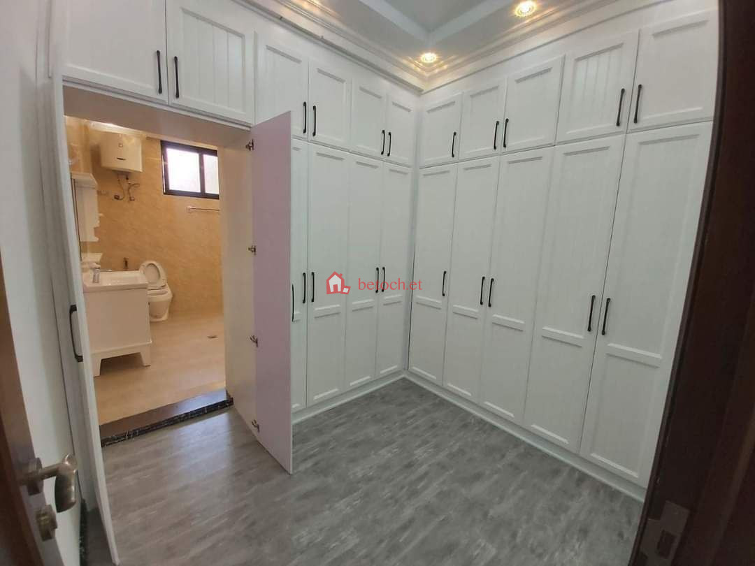 Ayat 175 m² G⁺³ Resident Villa House Build